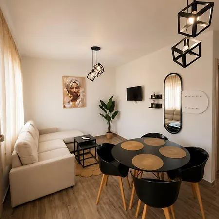 بيت للعطل Vigla Summer House! *